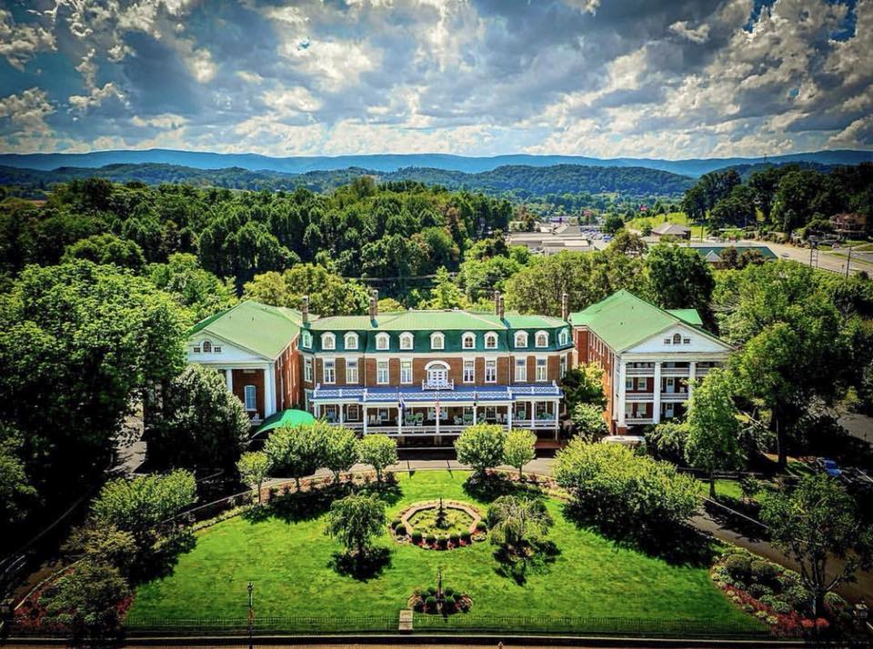 Martha Washington Inn & Spa